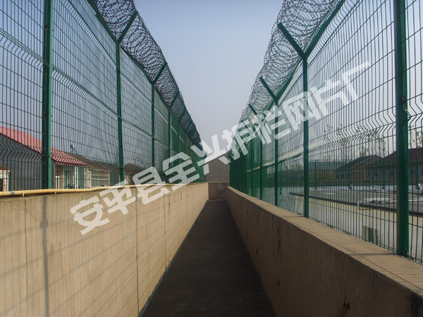 基坑護欄網供應廠家 高質量基坑護欄網在哪有賣