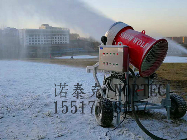 低耗能出雪量大型造雪机价格 滑雪场自动造雪机一台多少钱