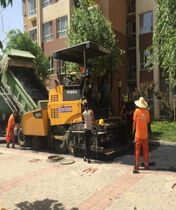 深圳哪里有瀝青修路鋪路公司 龍華區(qū)**瀝青路面