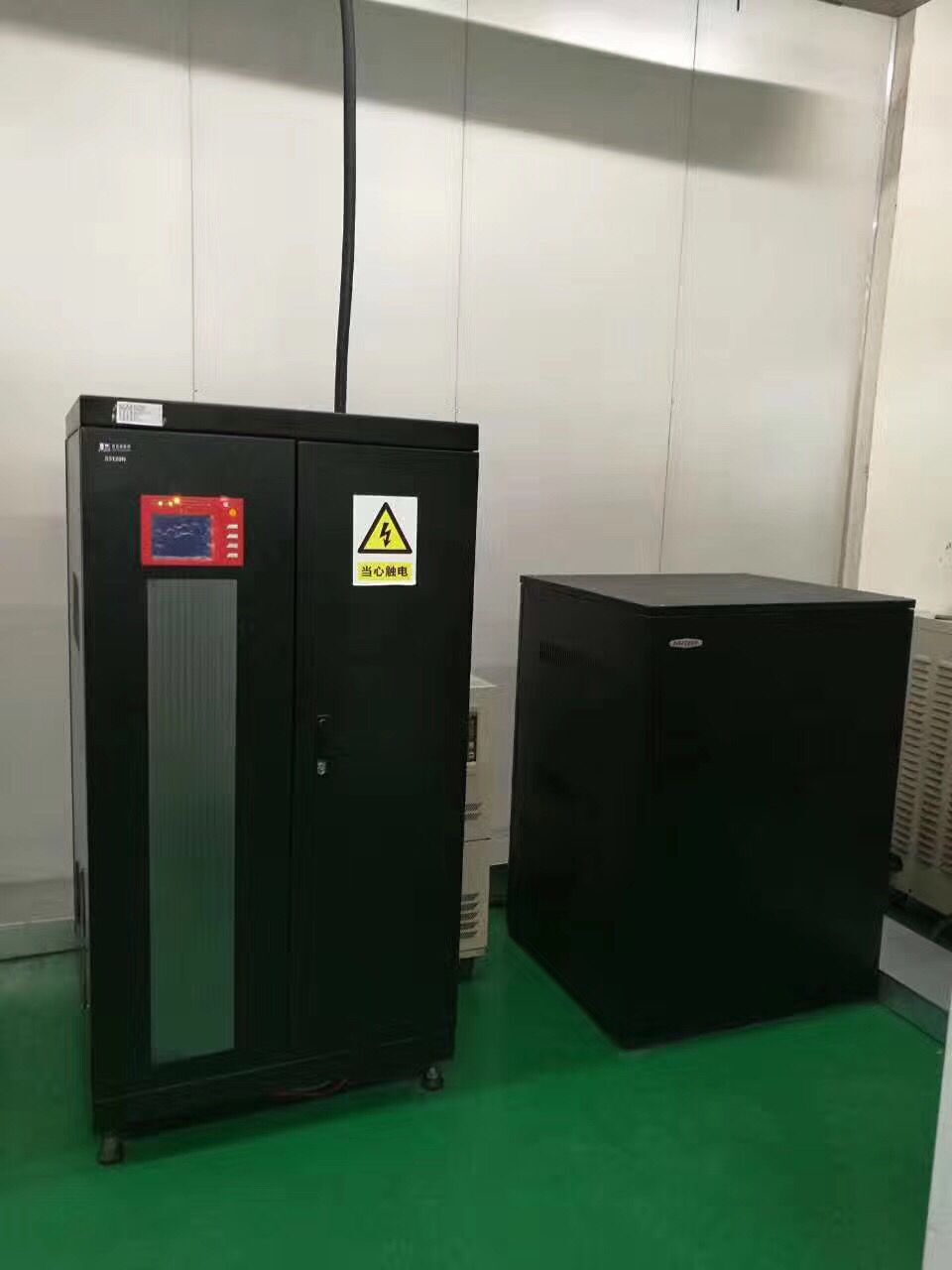三相400vups電源報價，三相200vups電源報價