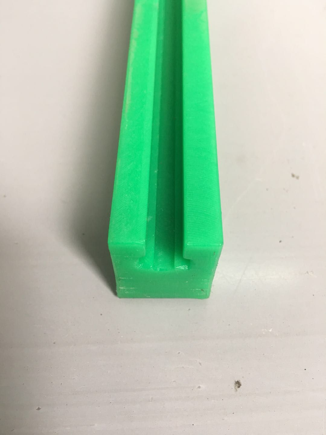 重慶** **薄型直線導軌 聚鏈條滑道 **長導軌