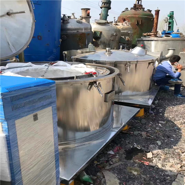 濟寧二手離心機設備批量出售——二手市政污泥脫水機