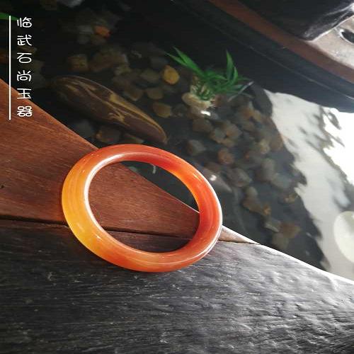 正規(guī)原石電話