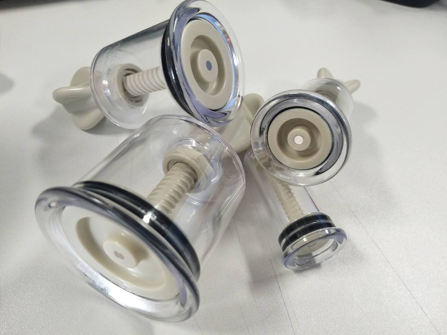 拔罐拔罐液生產廠家，廠家批發，承接OEM貼牌定制
