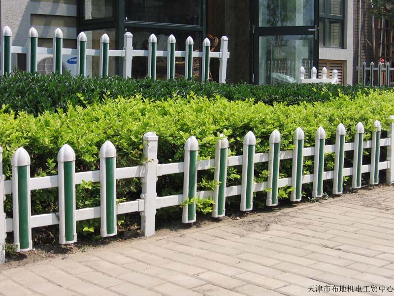 甘肅鐵藝護欄廠家-供應甘肅實惠的鐵藝護欄