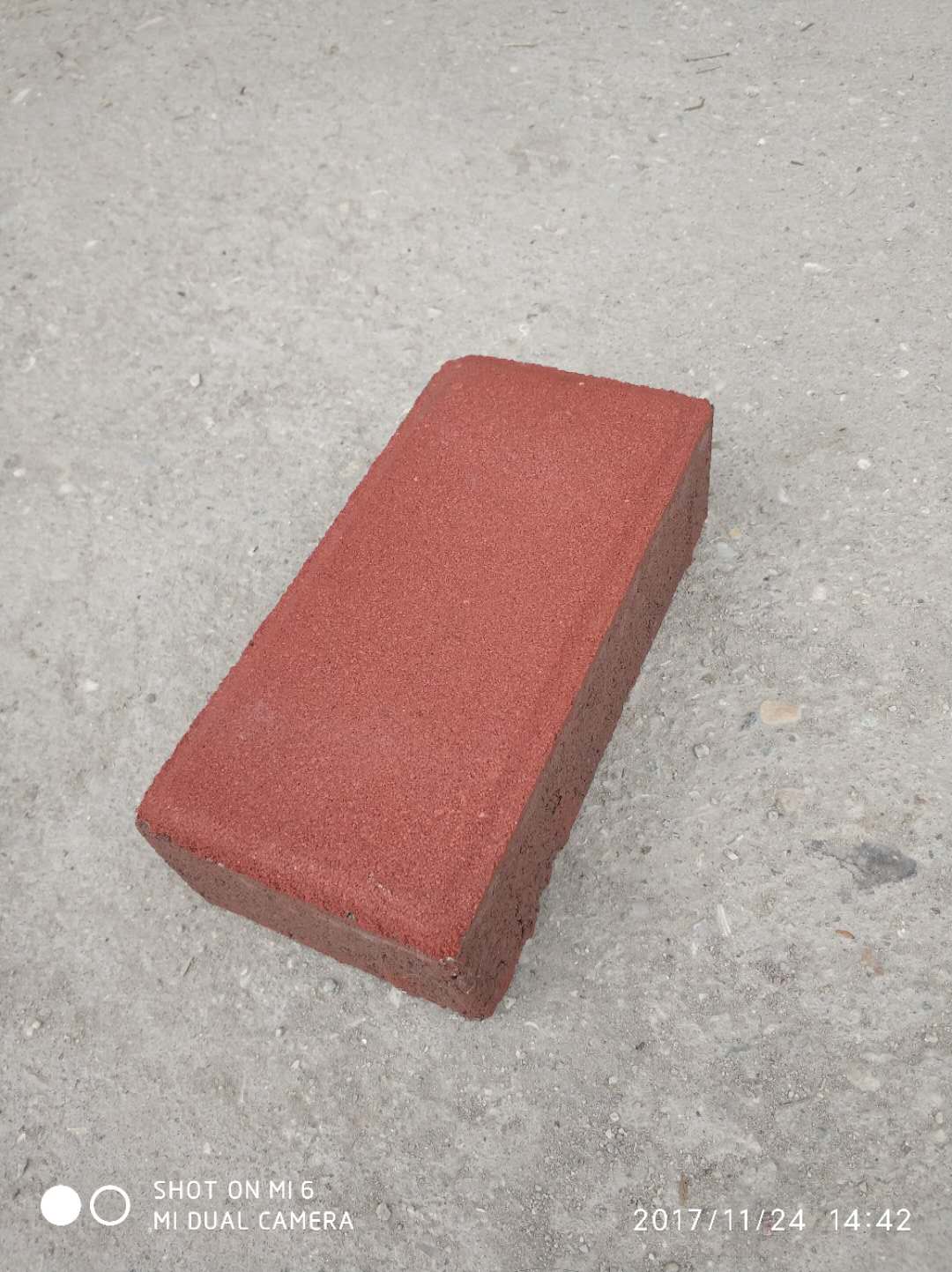 水泥磚什么樣的好_水泥磚價格