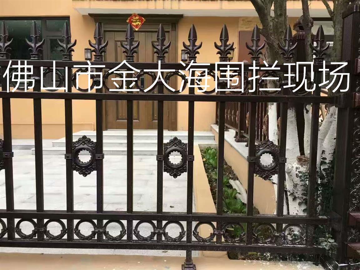 上饒鋅鋼護欄自動沖床廠商