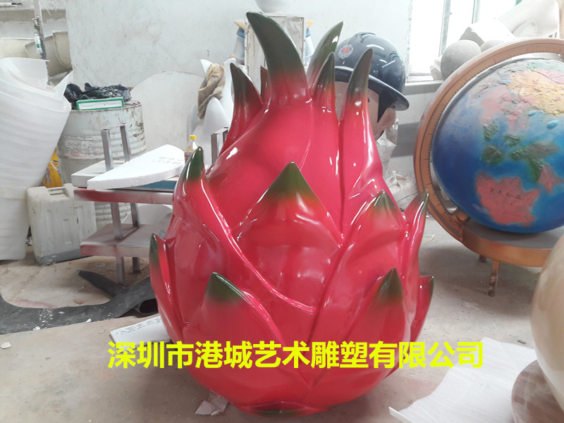 果園草場地裝飾品-玻璃鋼仿真火龍果雕塑作品