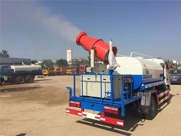 射程40米抑塵噴霧車供應價格