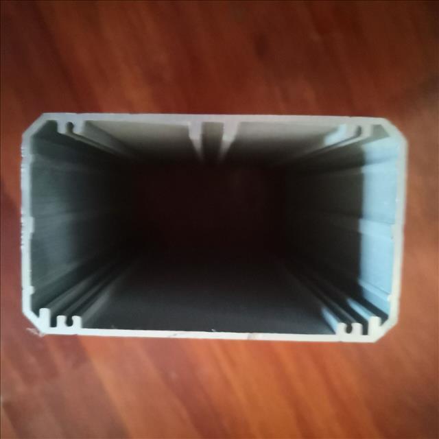 衣柜門鋁型材定做