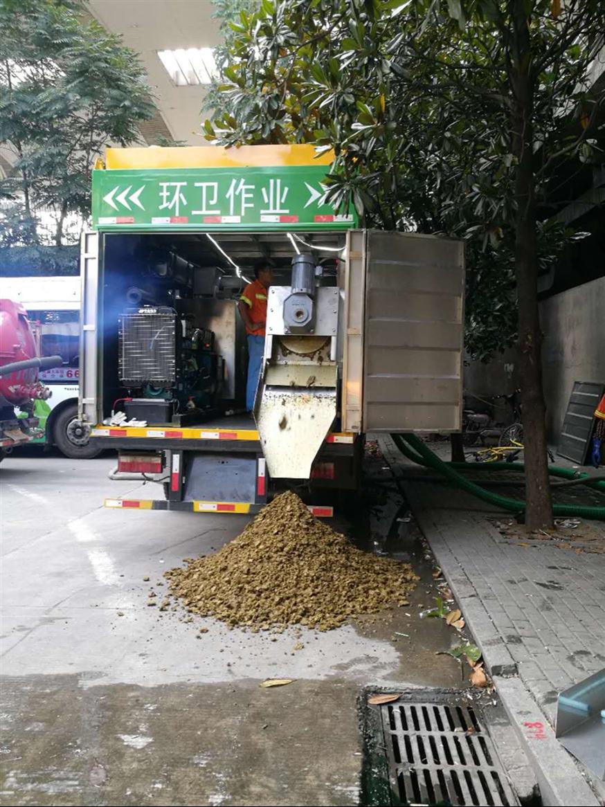 出清水的环保吸污车 高质低价_*