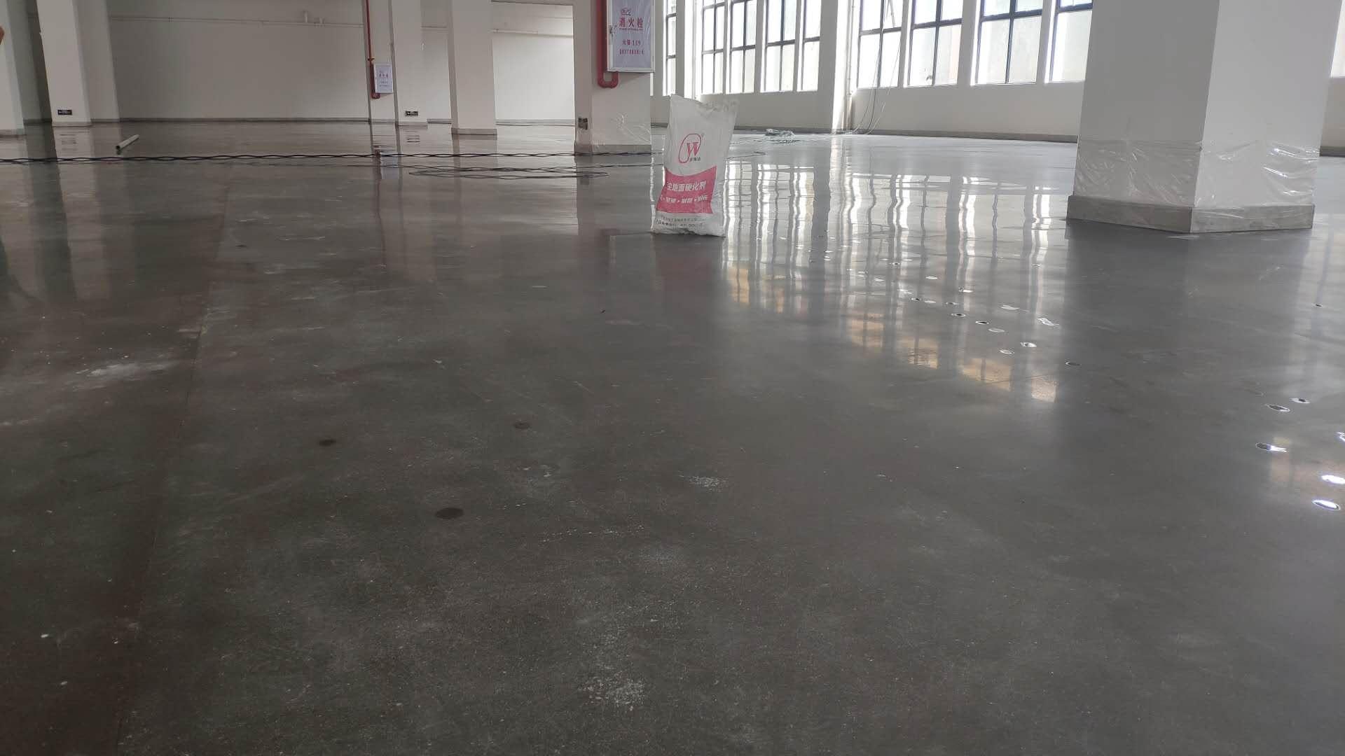 錫林郭勒盟金剛砂地面無塵硬化 舊地坪改造