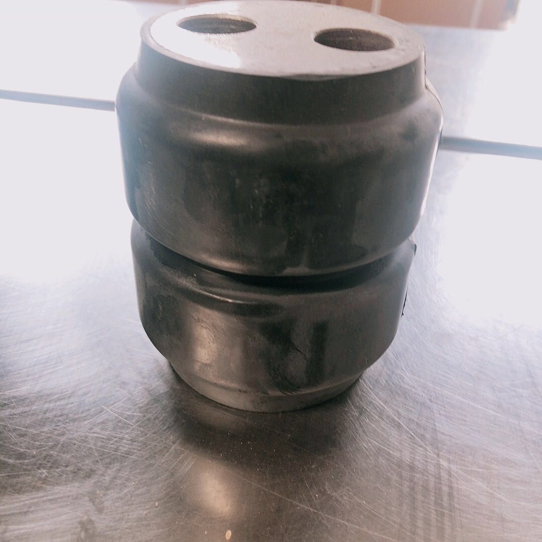 平衡梁雙孔錐套