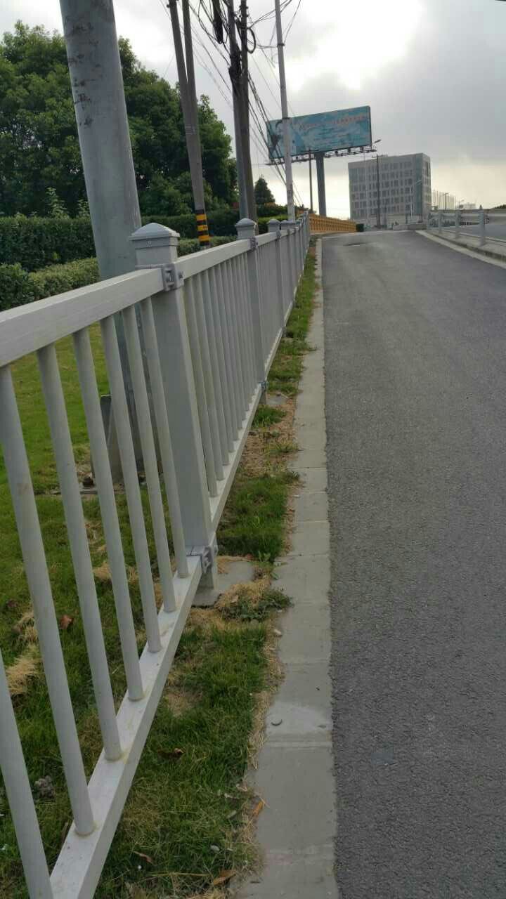 洛陽供應玻璃鋼圍欄