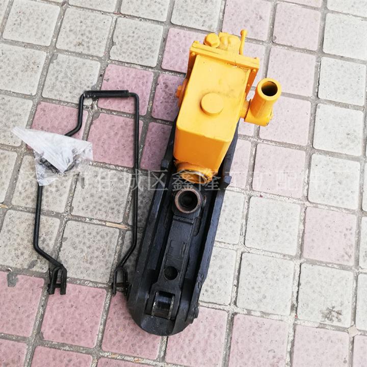 山東濟寧去哪買液壓起撥道器 液壓起道機 鑫隆牌