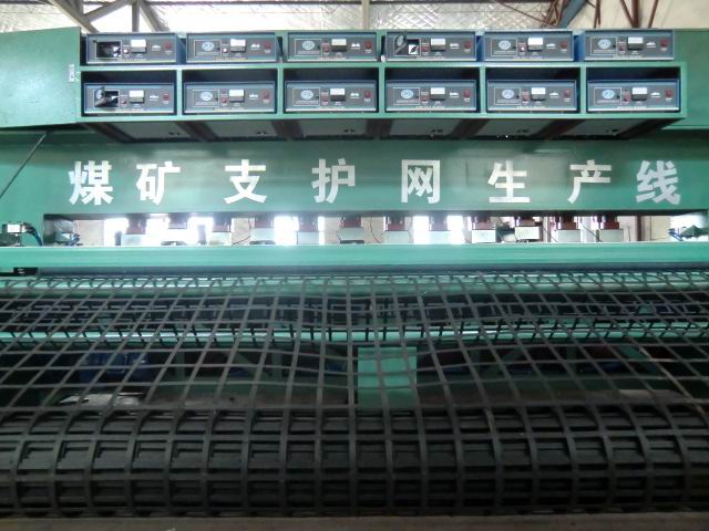 礦用鋼塑復(fù)合網(wǎng)價格  鋼塑網(wǎng)
