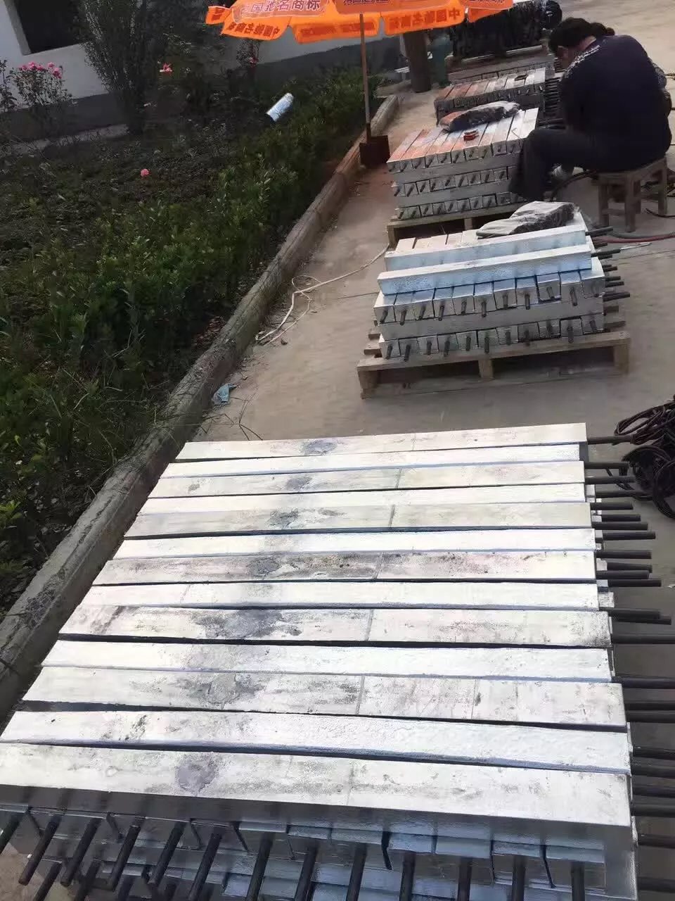 鋅-鋁-鎘合金犧牲陽極