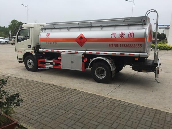 新款加油車出售