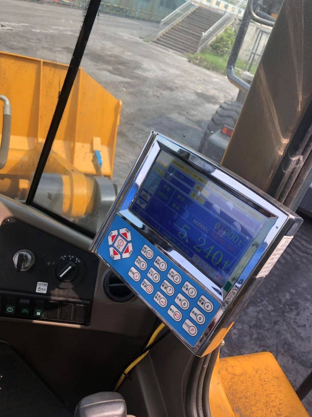 運城裝載機秤 鏟車計量器 彩屏顯示