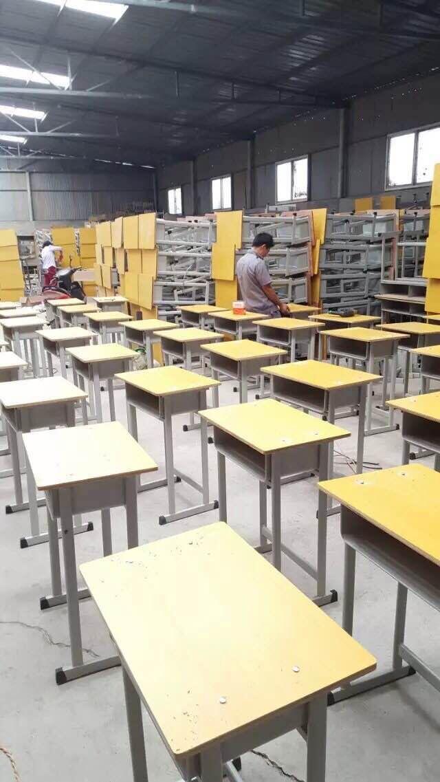 嘉興供應課桌椅制造商 **