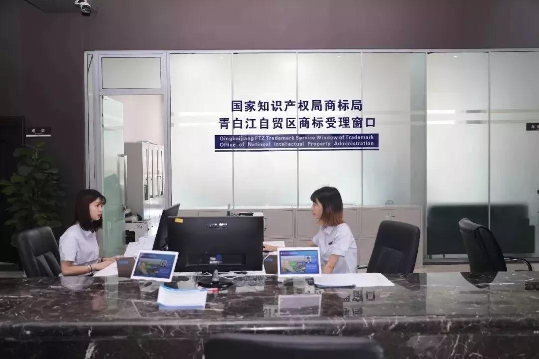 南通餐具出口铁路运输米兰