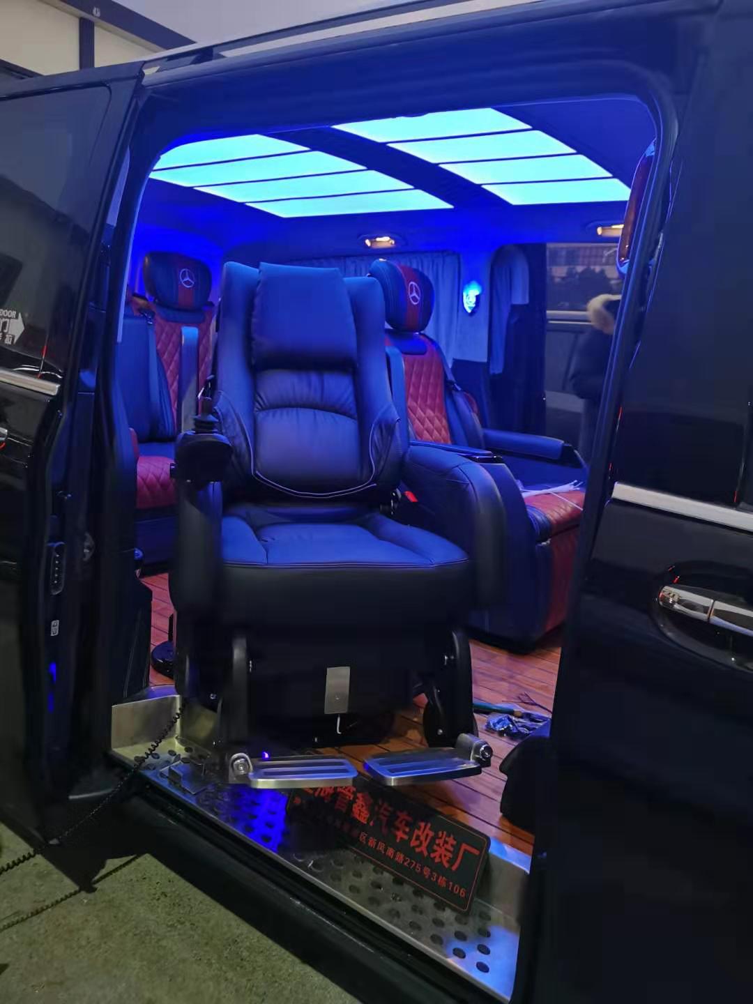 紹興奔馳V260改裝福祉座椅輪椅