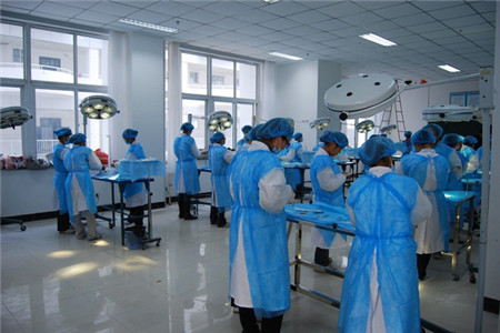 德州臨床醫學大專品牌 公辦臨床醫學大專預科班招生
