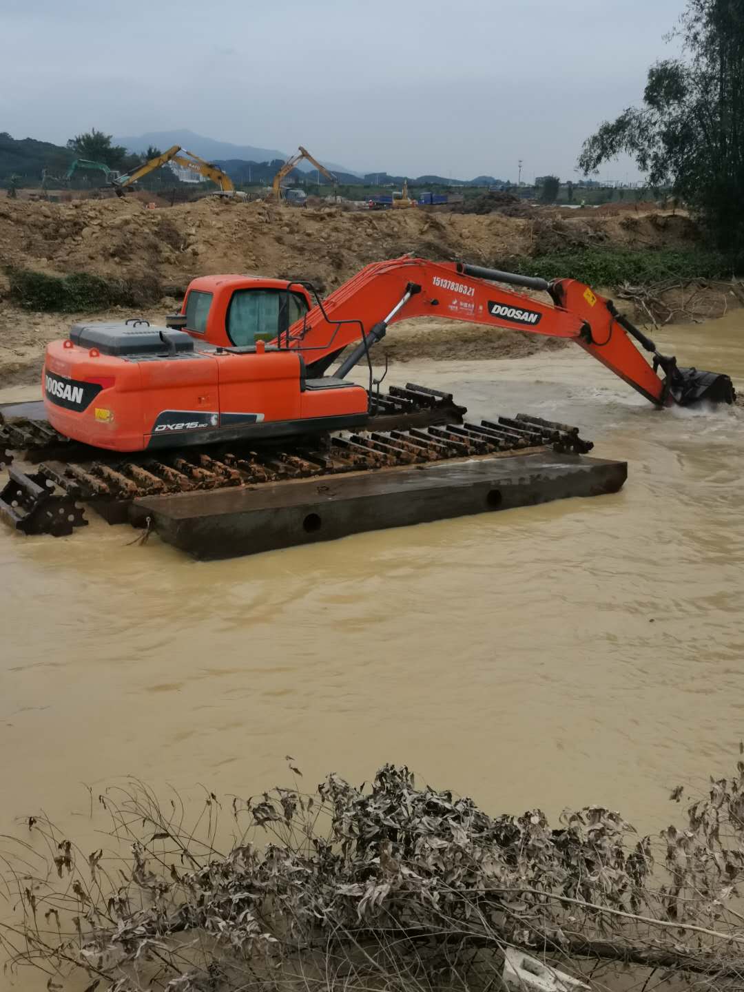 漯河长期水陆两用挖掘机出租 水陆挖机出租 租赁价格