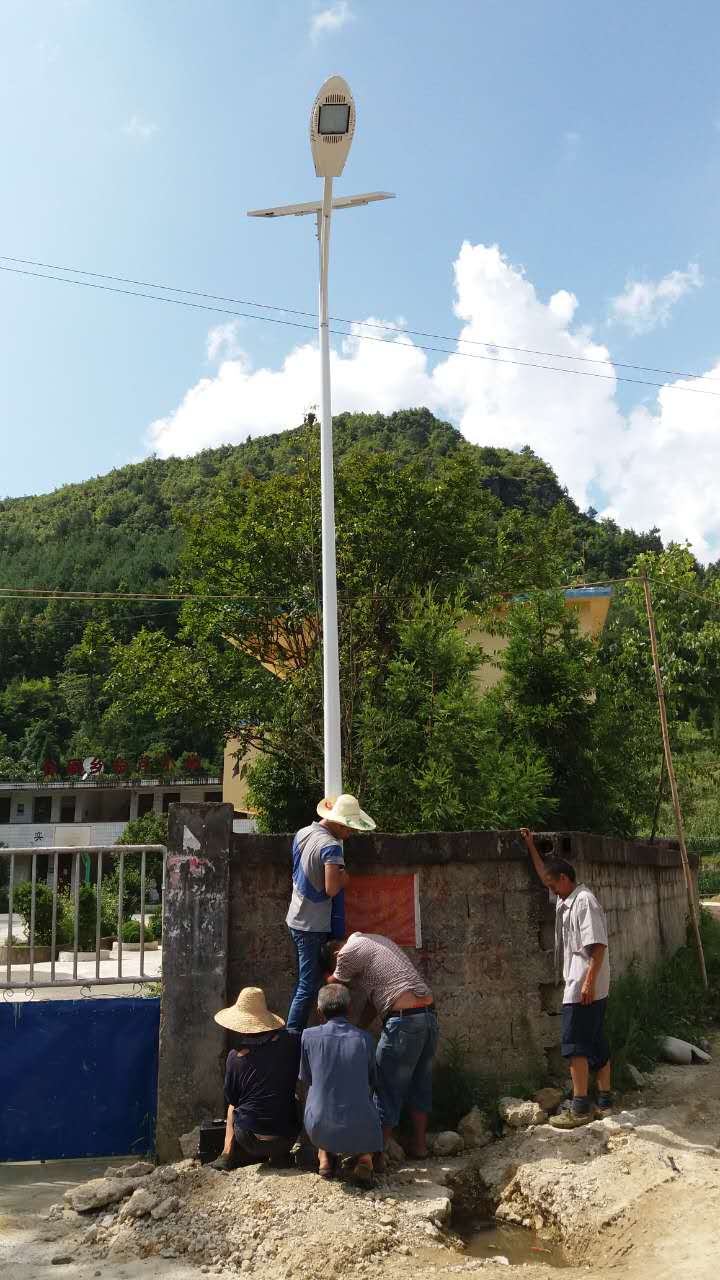 潍坊太阳能路灯厂家生产