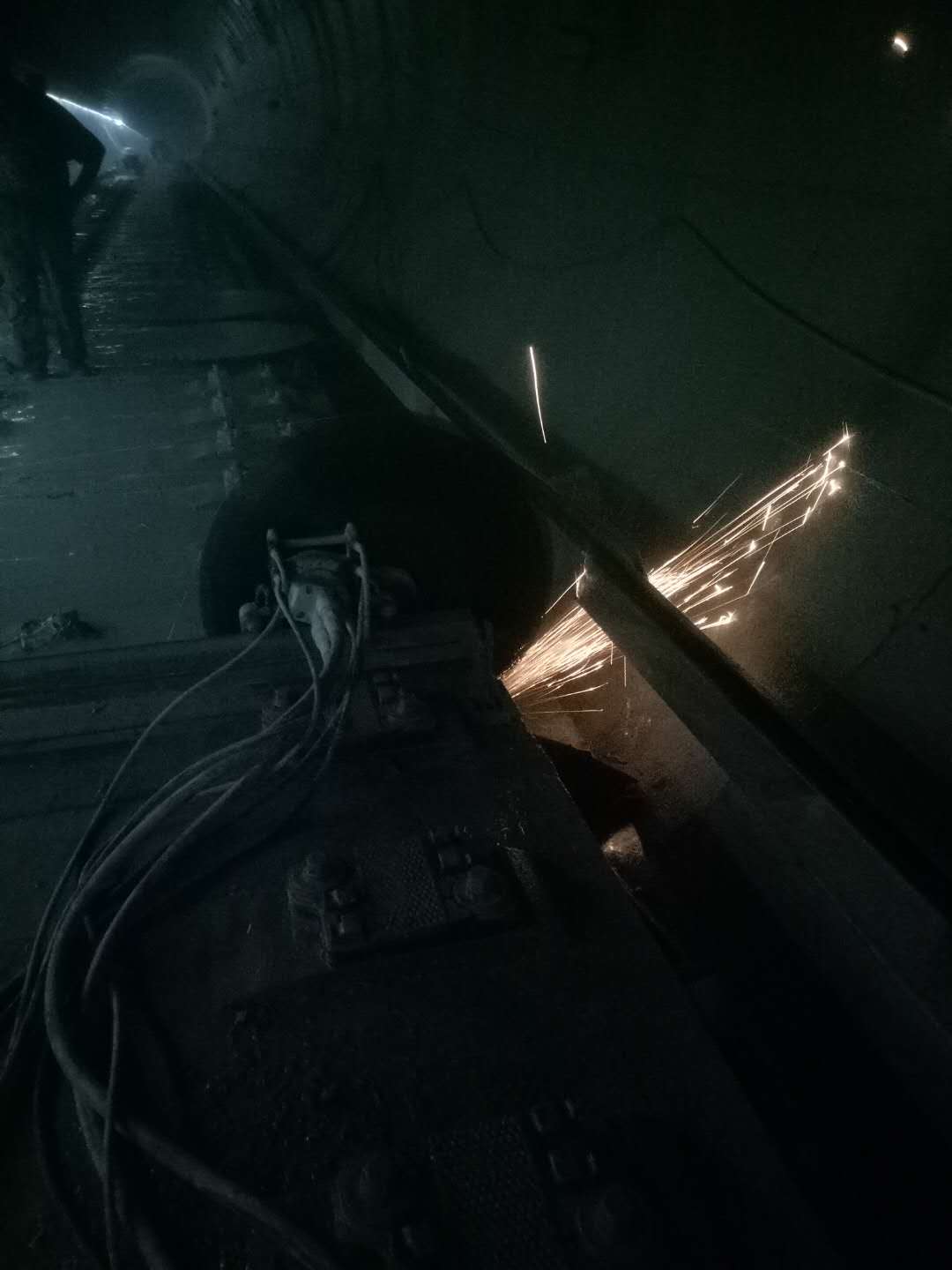 牡丹江混凝土靜力拆除 靜力切割