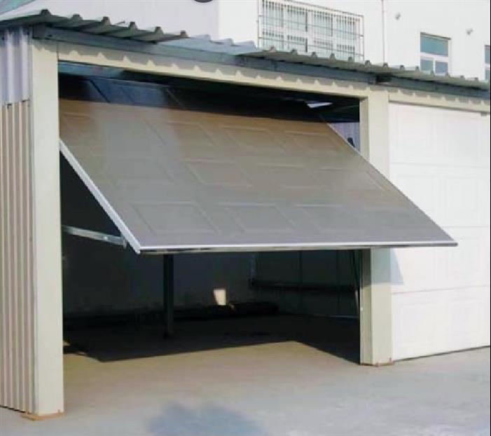 南豐車庫門 斯泰朗機電設備安裝