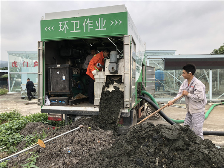 海南流动式吸污车价格