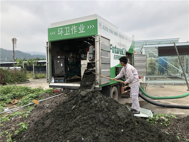 大型污水处理车厂家