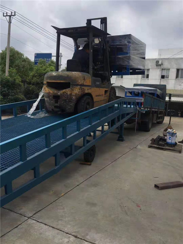 常州移動式登車橋廠家