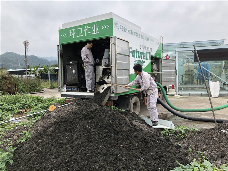 垃圾分离化粪池清理车