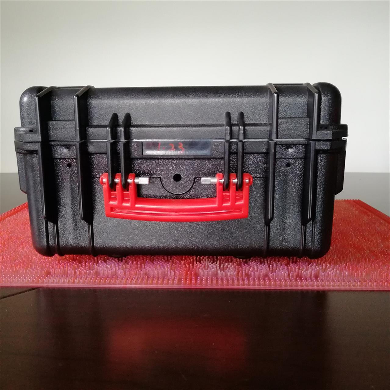 綠色防護箱模具生產