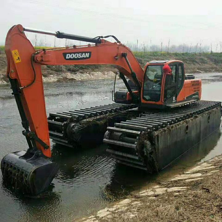 桐鄉(xiāng)水上挖機(jī)清淤租賃 挖機(jī)清淤費(fèi)用 租賃水上挖機(jī)公司