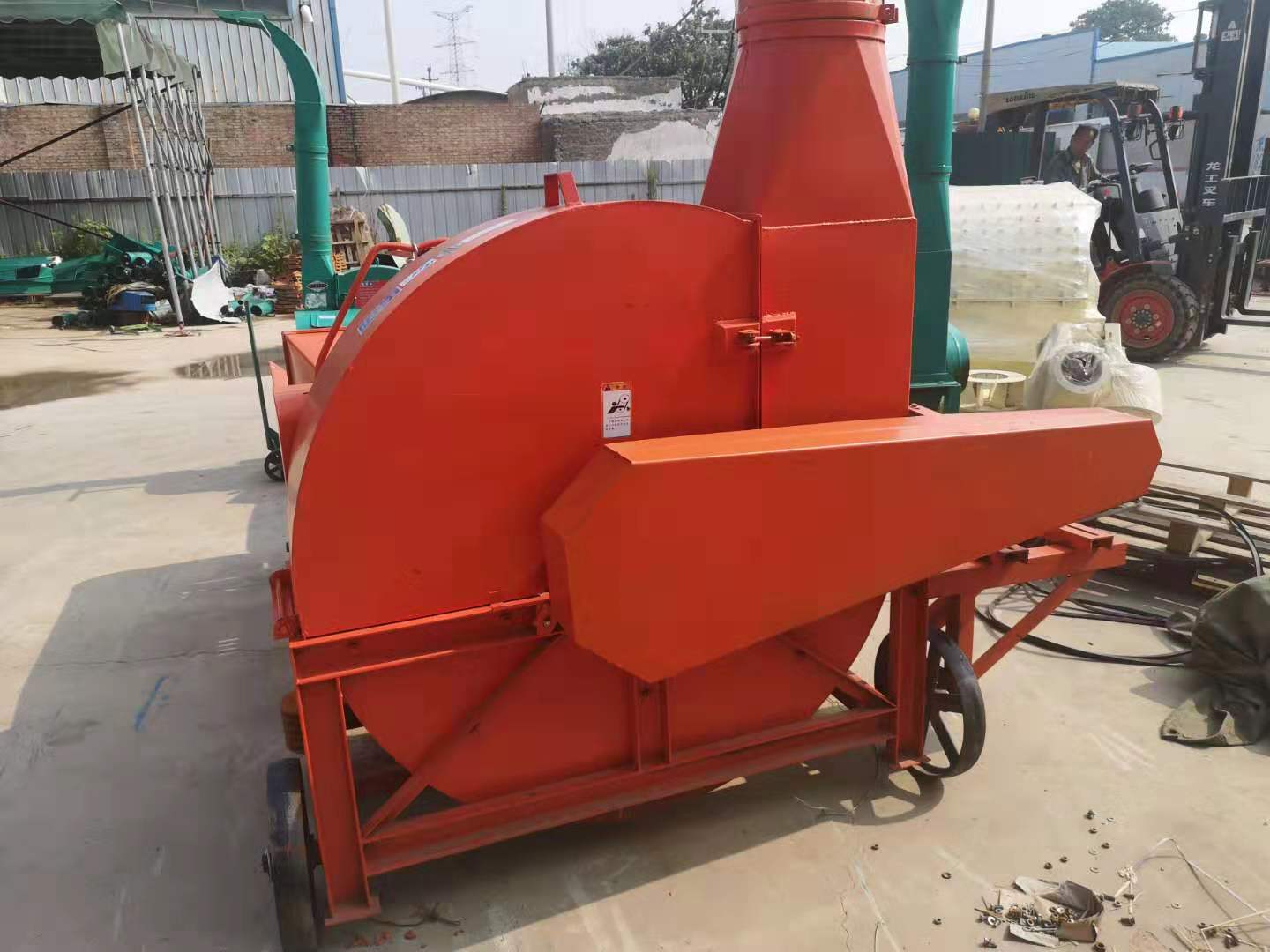 丹東鍘草機設備廠家 飼料粉碎機