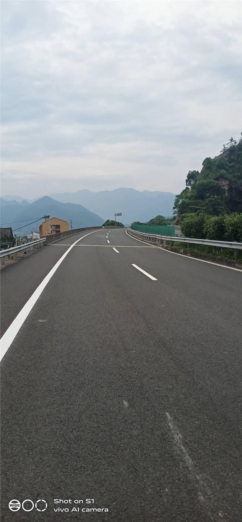 安阳道路划线施工方案