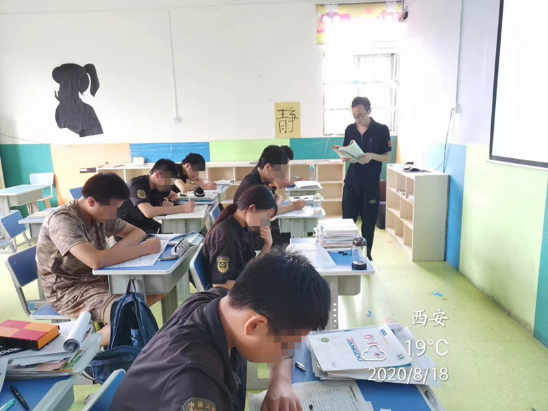 宣城青春期不上學咋辦 改變問題少年教育咨詢