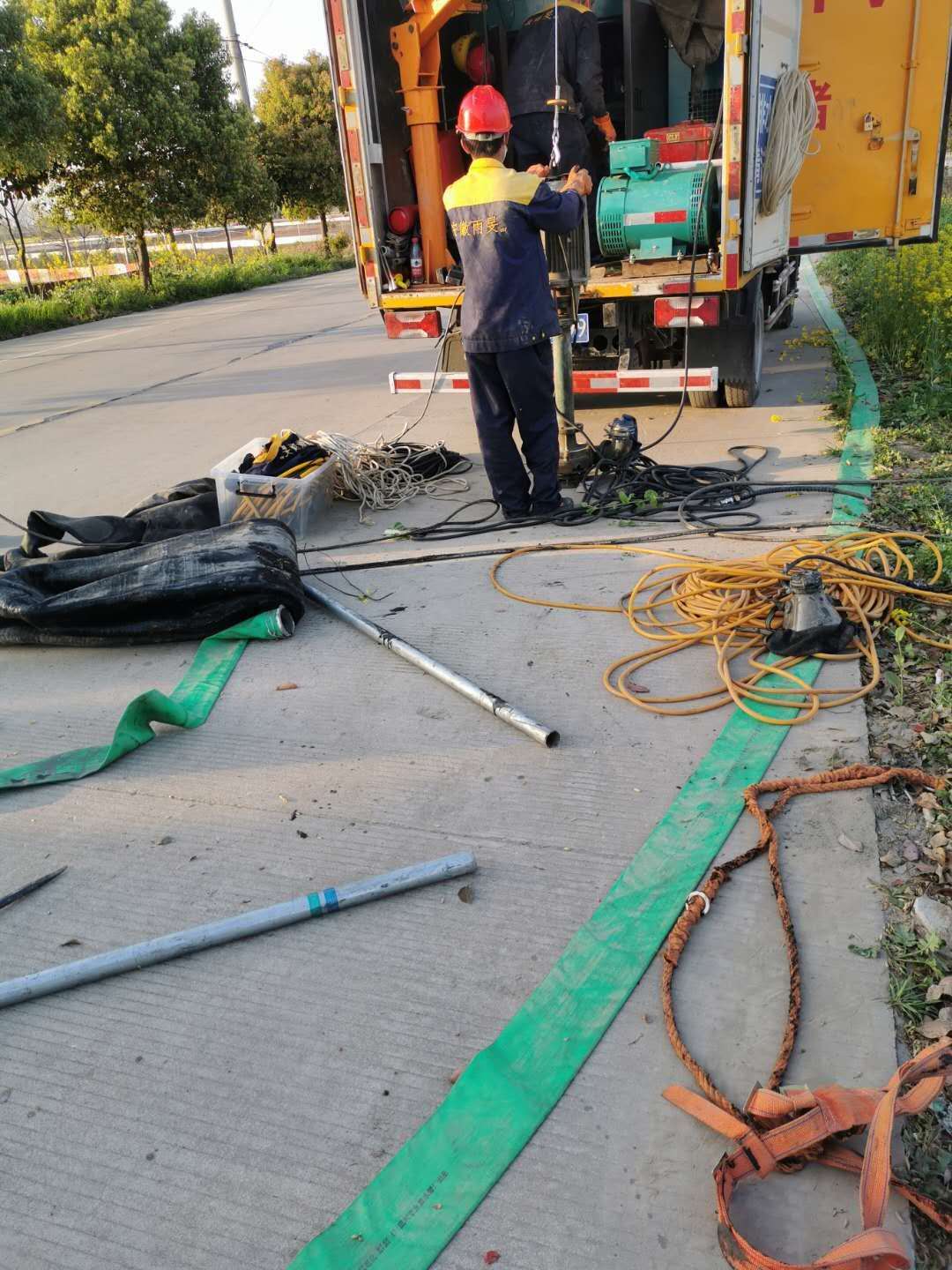 深圳皇崗學校管道清洗