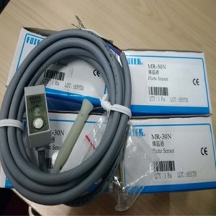 FOTEK閩臺(tái)陽(yáng)明SCR功率調(diào)制器,DSC-240,EPS1-80,TPS3-125,EPS2-60  