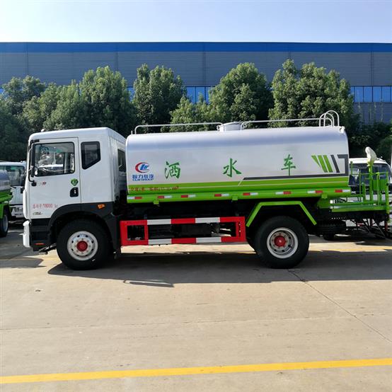 東風專底12方國六灑水車 全國送車