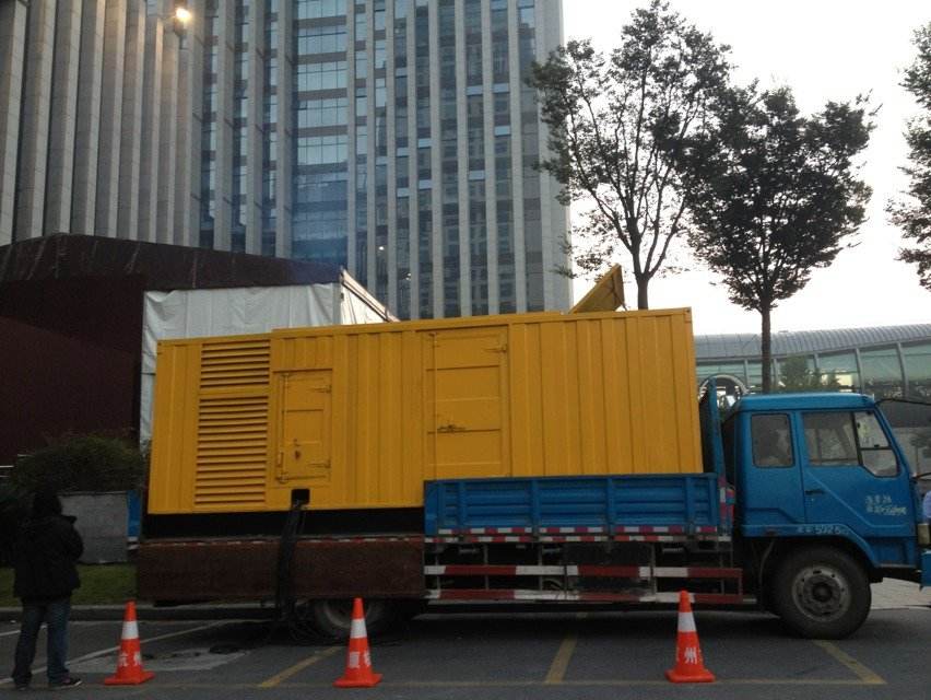 鎮江靜音發電車出租 發電機設備租賃