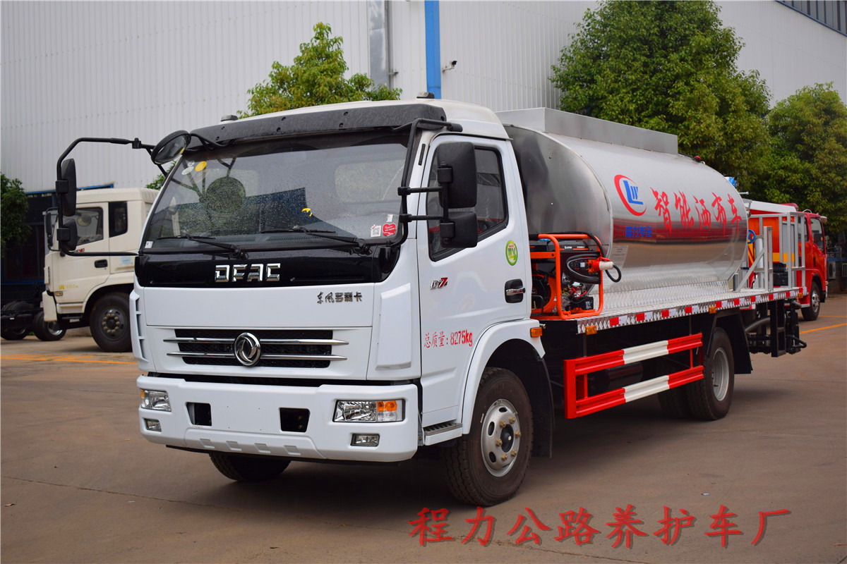 南京5噸乳化瀝青灑油車報價 路面灑油車