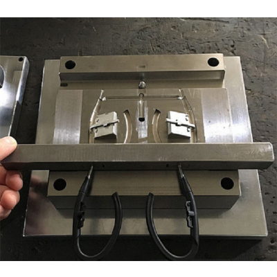 單耳_腦后式掛脖軟膠模具哪家好_旭輝模具