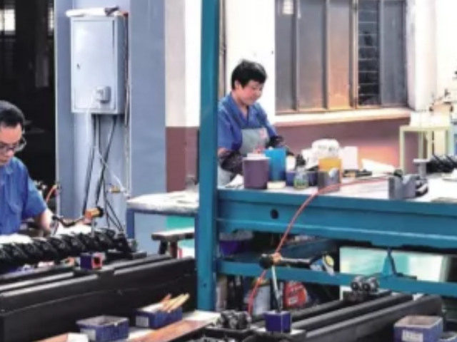 北京高速四面刨采購 金華市強勁木工機床供應