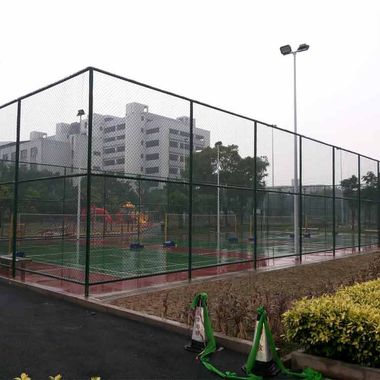 江門籃球場圍欄網價格 社區羽毛球場圍網**