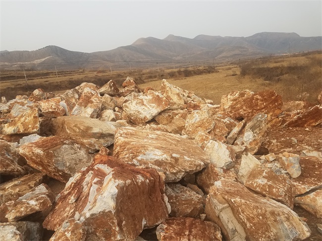 天津護岸石基地 造景假山石 密度高