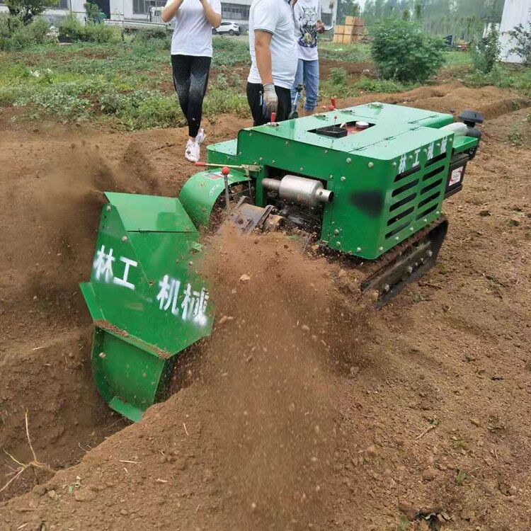 果树施肥机